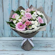Букет цветов из:  Герберы, Альстромерии и Хризантемы в Ясной Поляне