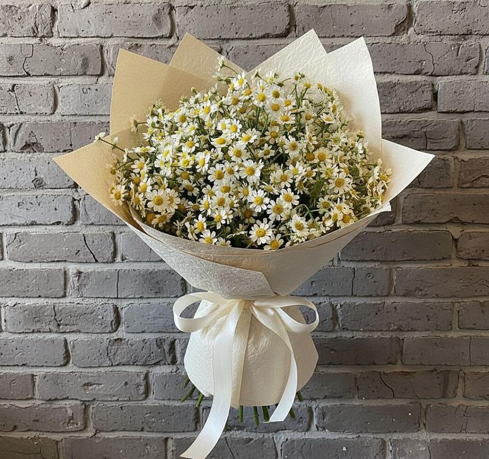 Букет цветов из: Ромашки в Ясной Поляне