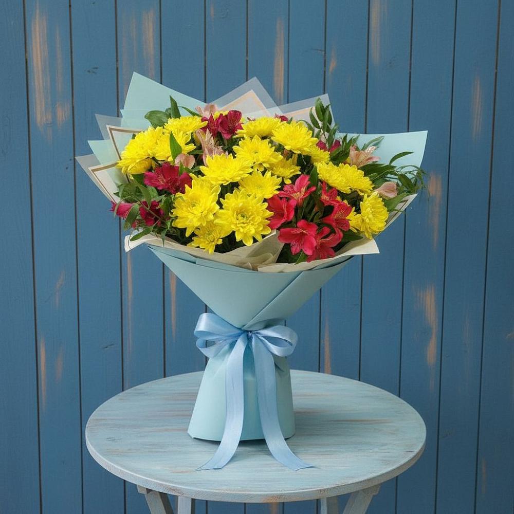 Букет цветов из: Альстромерии и Хризантемы в Ясной Поляне