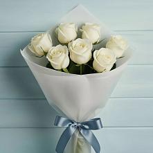 Букет 7 Белых роз Эдлесс Лав в Ясной Поляне