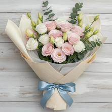 Букет цветов из:  Лизиантусы #REPLACE_PRED# Ясной Поляне