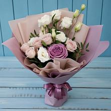 Букет цветов из:  Розы и Лизиантусы #REPLACE_PRED# Ясной Поляне