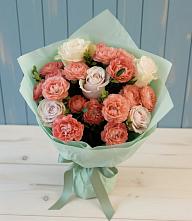 Букет цветов из:  Розы в Ясной Поляне