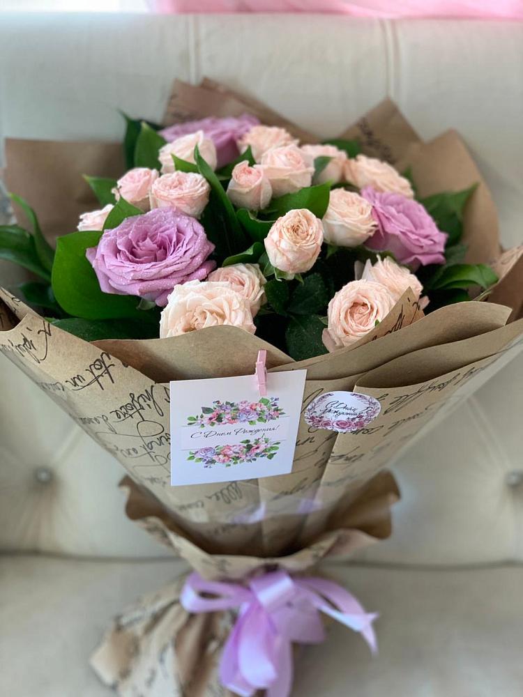 Букет цветов из: Розы в Ясной Поляне