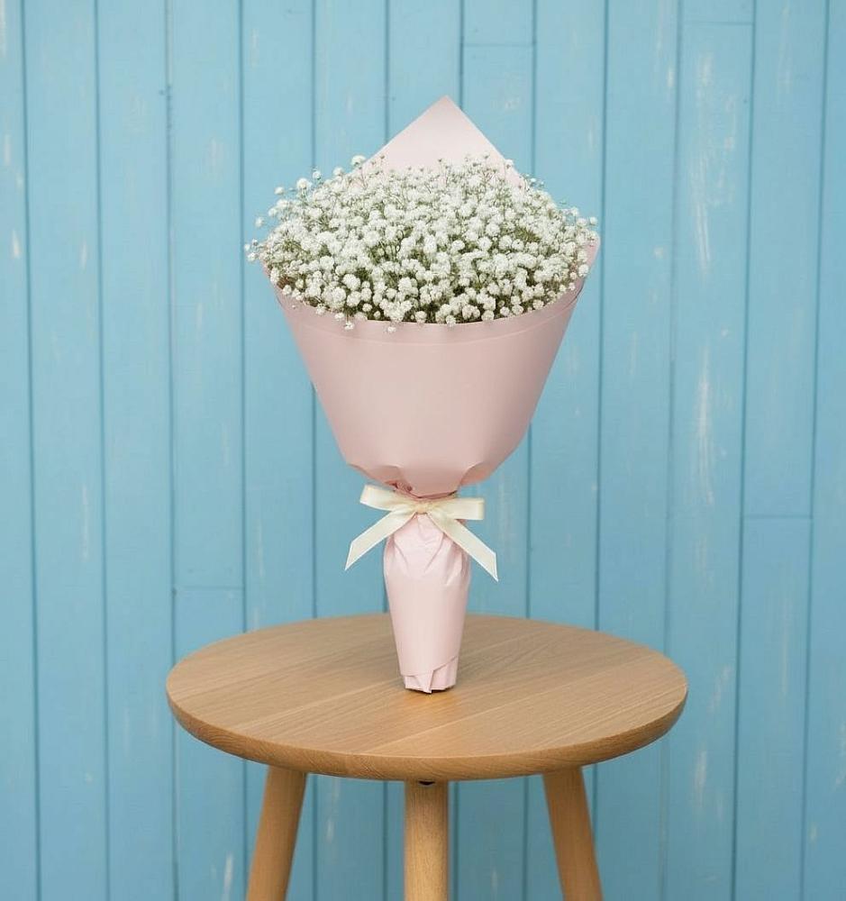 Букет цветов из: Гипсофила в Ясной Поляне