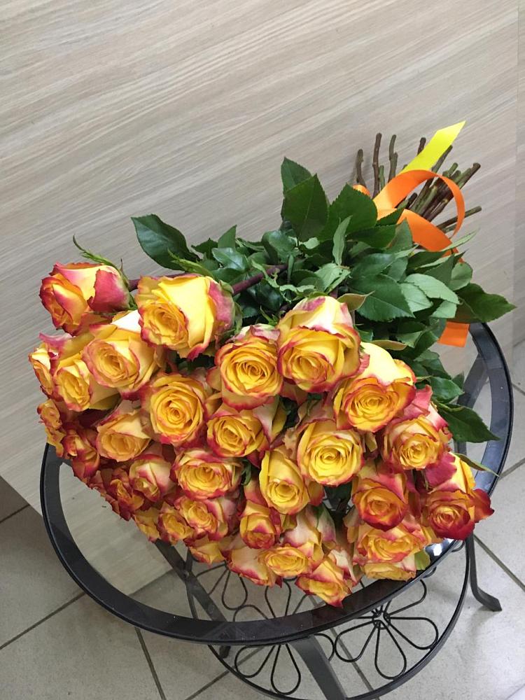 Букет Желтые розы в Ясной Поляне