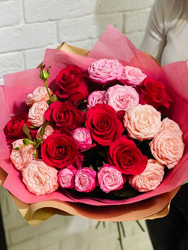 Букет цветов из: Розы в Ясной Поляне