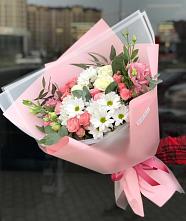Букет цветов из:  Розы, Лизиантусы и Хризантемы в Ясной Поляне
