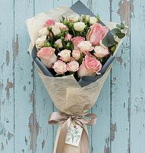 Букет цветов из:  Розы #REPLACE_PRED# Ясной Поляне