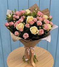 Букет цветов из:  Розы в Ясной Поляне