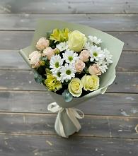 Букет цветов из:  Альстромерии, Розы и Хризантемы в Ясной Поляне
